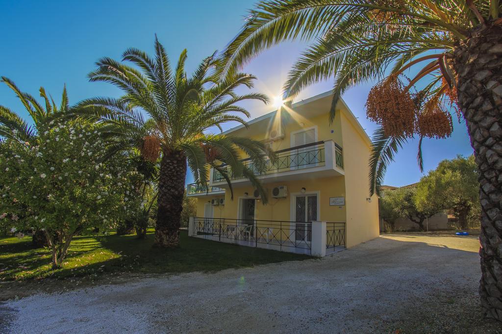 Olive Grove Apts Lithakia  객실 사진