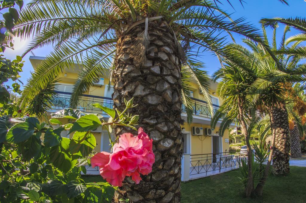 Olive Grove Apts Lithakia  객실 사진