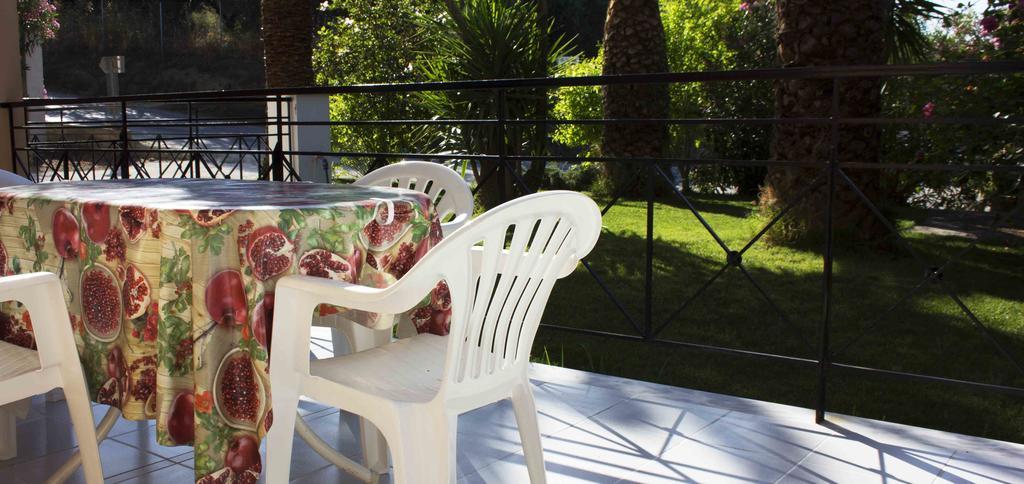 Olive Grove Apts Lithakia  외부 사진